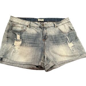 ZCO Jean Shorts Size 22 Plus Size Distressed
